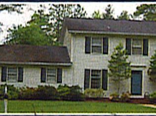 210 Kirkwood Rd, Fayetteville, NC 28303