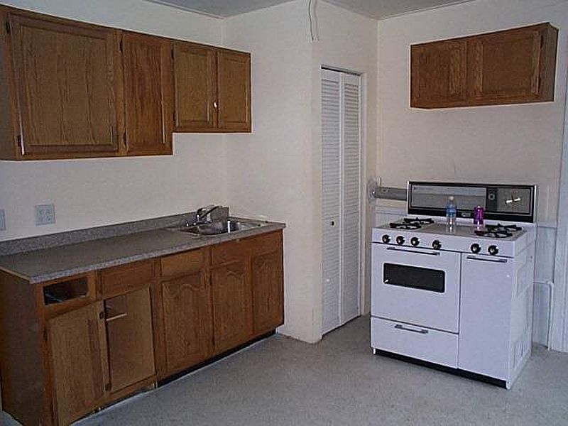 3rd image of 1471 BROADWAY