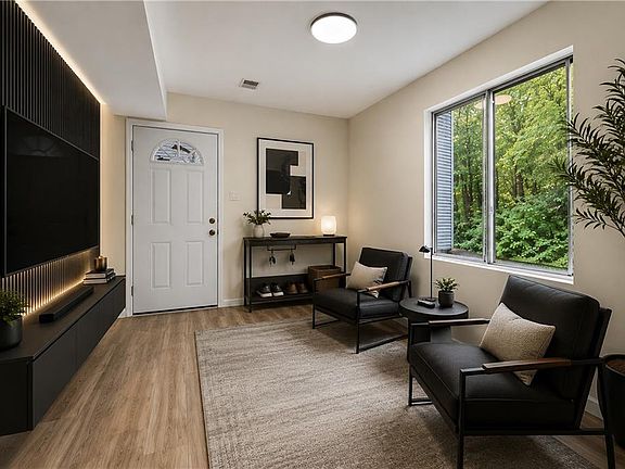 3rd image of 638 Ilyssa Way