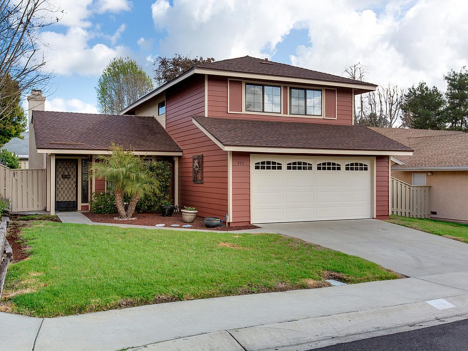 1st image of 995 Ashton Ct