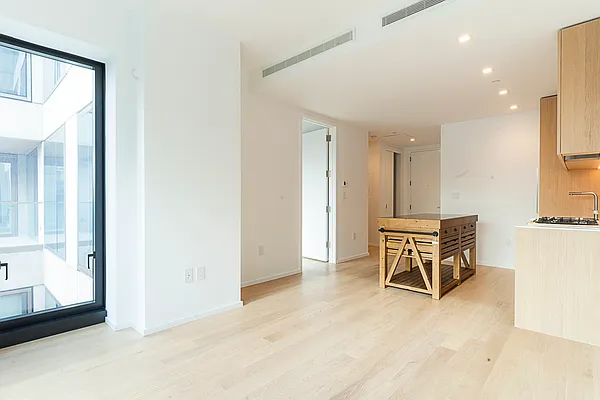 Rented by Compass | media 49