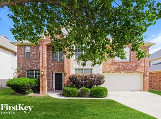 4616 Maple Hill Dr, Fort Worth, TX 76123