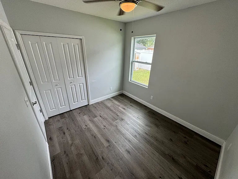 737 Mink Ct #737 — Photo 3