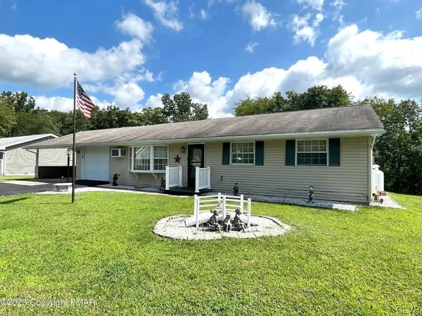 115 Eastside Ave, Lehighton, PA 18235