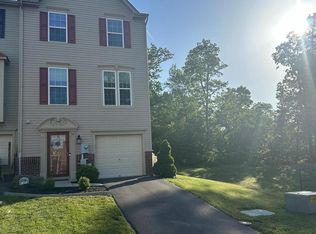 147 Gauley River Path, Falling Waters, WV 25419