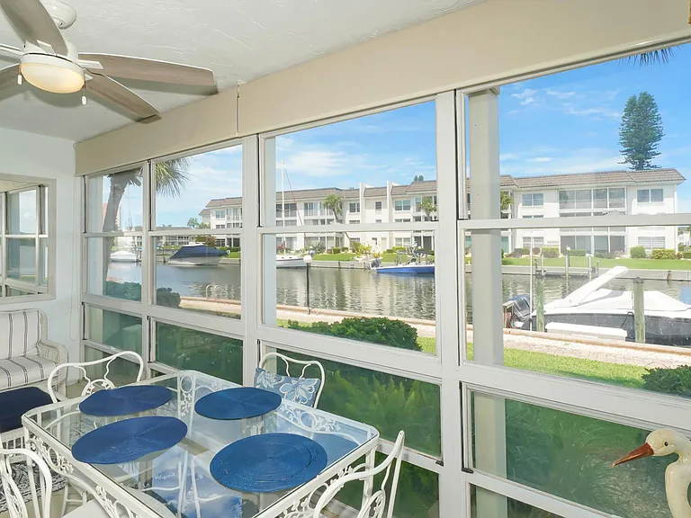 4320 Falmouth Dr #105 — Photo 2