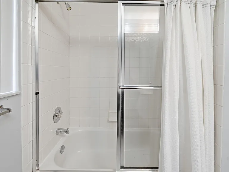 10769 Maple Chase Dr — Photo 40