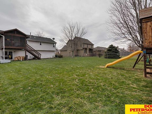 5th image of 2360 Deerfield Ave