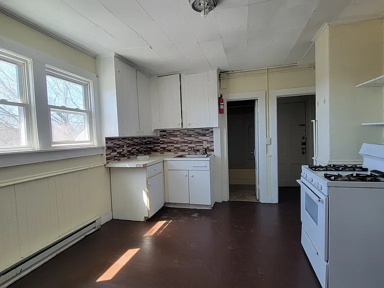 120 North St #3 — Photo 6