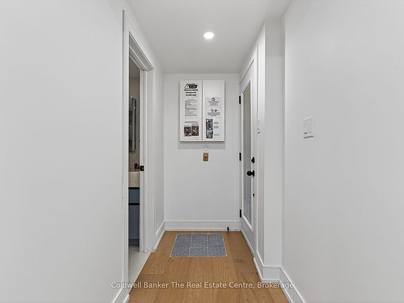 5th image of 1079 Severn River Rd