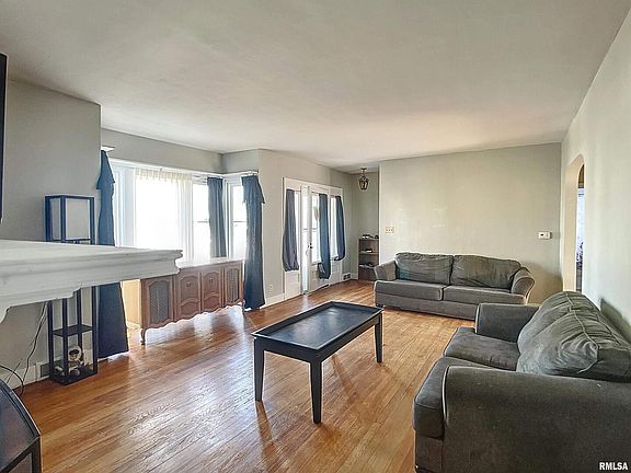 5th image of 1324 23rd Avenue Ct