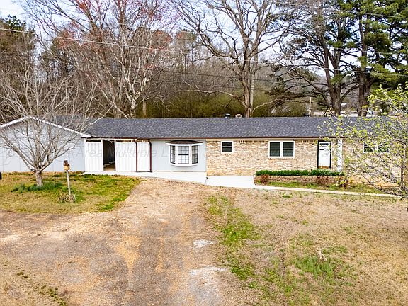 3rd image of 1535 State Highway 44
