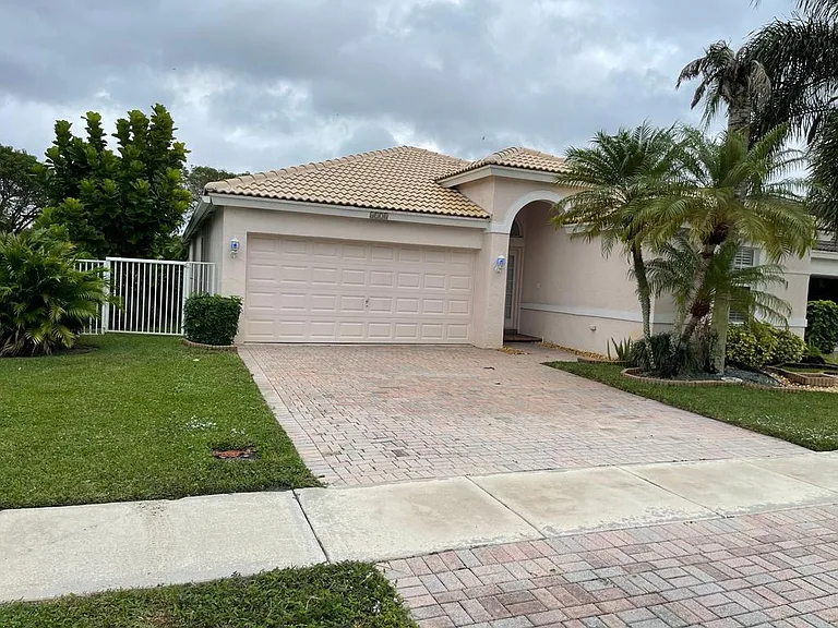 4178 Bluff Harbor Way — Photo 3