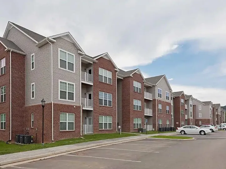 North Point Apartments — Photo 2