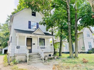 1516 Washington Ave, Kalamazoo, MI 49001