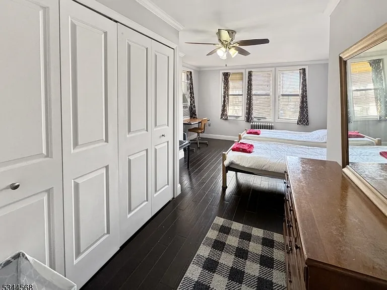 113 Van Winkle Ave #B — Photo 10