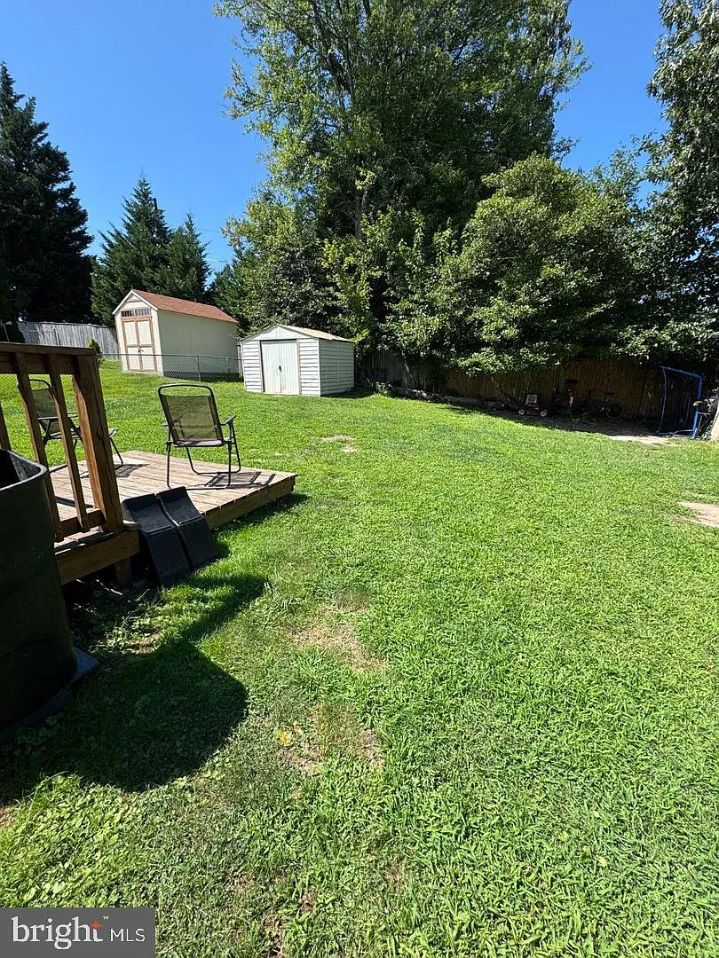 4 bed, 1.0 bath, 1473 sqft, $2,300 — Photo 4