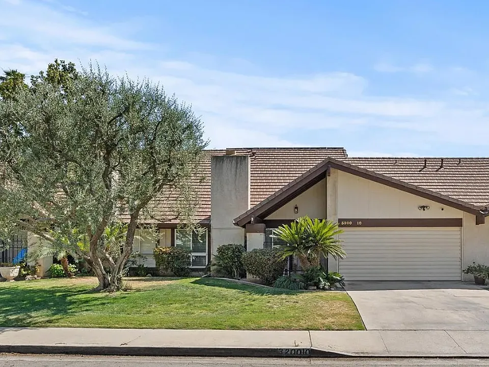 3200 El Encanto Ct #10