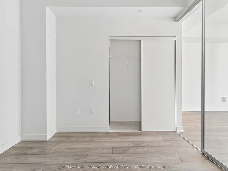120 Broadway Ave #716N — Photo 18