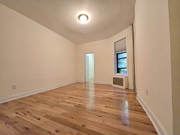 2nd image of 126 E 101st St #1Y