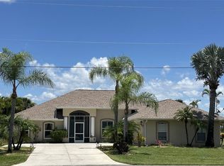 4 Pinehurst Pl, Rotonda West, FL 33947