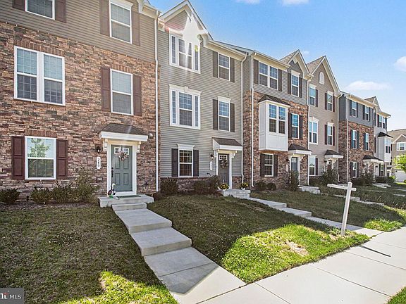 2nd image of 282 Doctor Andrews Way