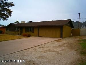 3rd image of 539 E La Mirada Dr