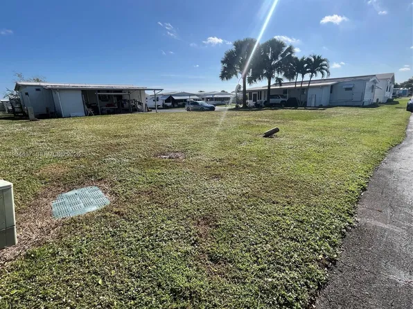 56007 Amparo Bay, Boynton Beach, FL 33436