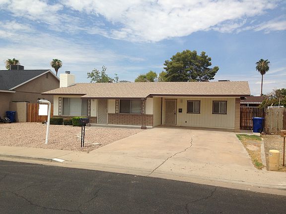 2nd image of 1512 E Florian Ave