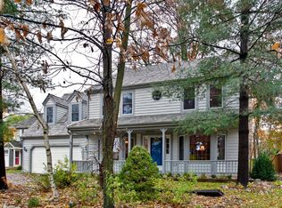 311 Concord Sq, Gurnee, IL 60031