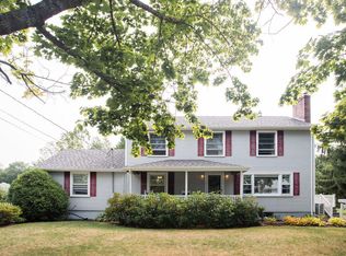 233 Long Sands Rd, York, ME 03909