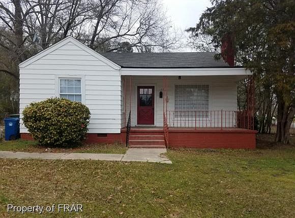 1st image of 125 Mullins Ave