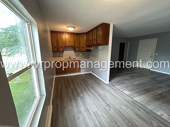 2nd image of 1539 Brooke Park Dr APT 7