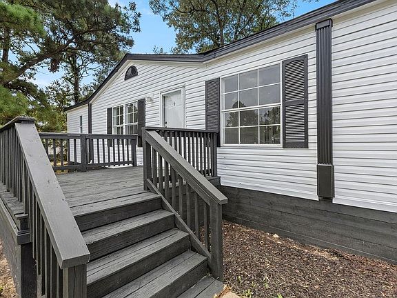 2nd image of 16474 N Emerson Cir