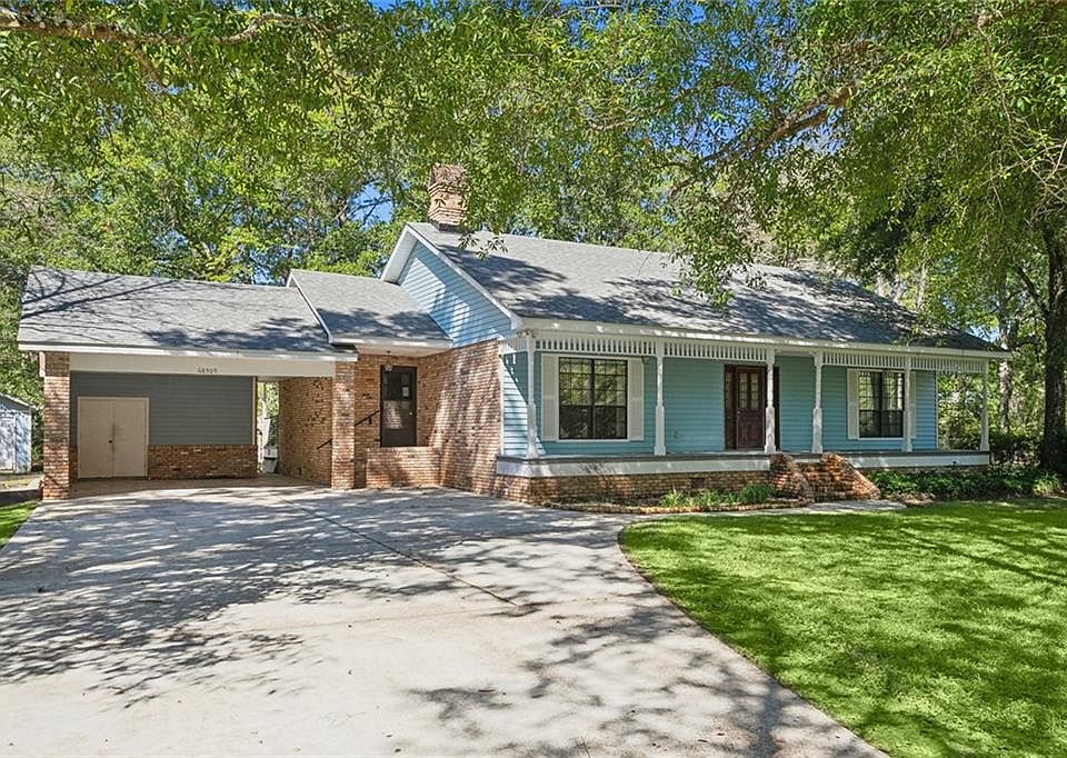 1st image of 68509 Abney Dr