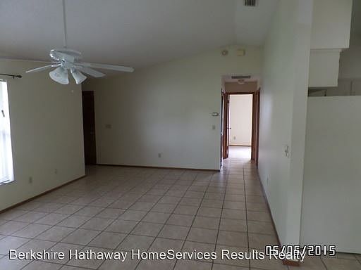 4th image of 1937 Vienna Dr