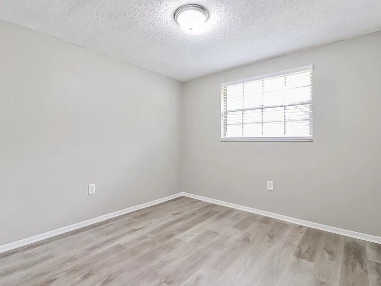 27084 Roper Rd — Photo 14