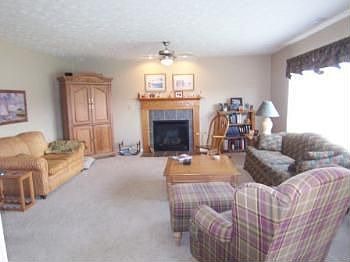4th image of 287 Buchanan Dr