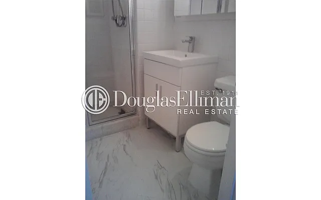 Sold by Douglas Elliman | media 23