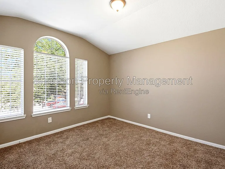 21103 N Valley Ct — Photo 15