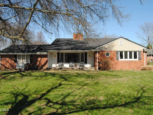 1020 Country Club Dr, Findlay, OH 45840