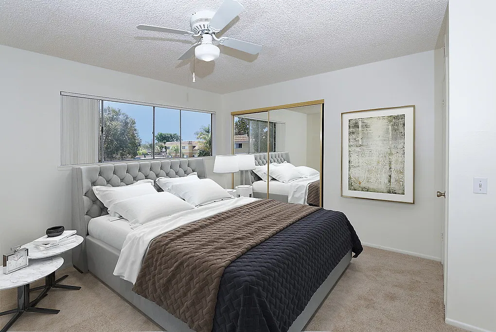 Monterey Villas — Photo 4