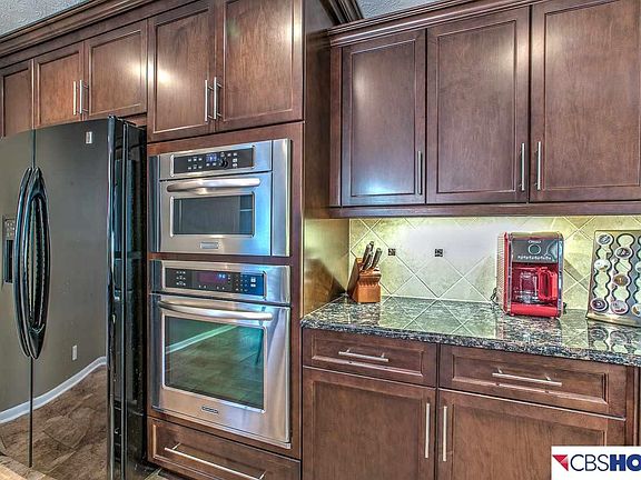 5th image of 10413 Jefferson Cir