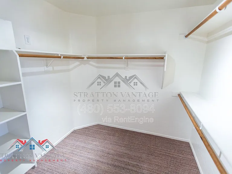 1231 N Layman St — Photo 47