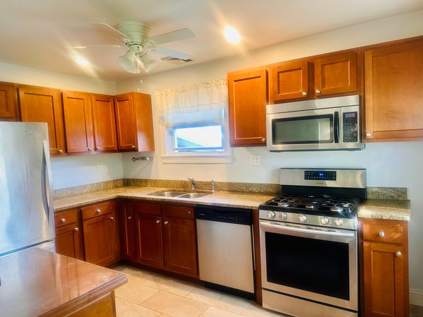 36 Elmhurst Ave