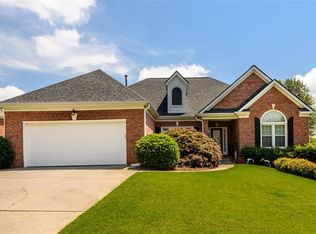 970 Lewis Ridge Cir, Lawrenceville, GA 30045