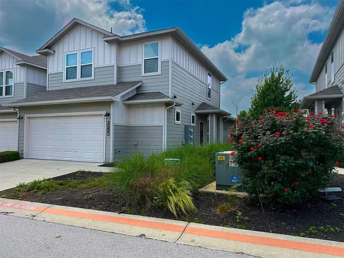 1718 Roseburg Dr #83 Photo 1