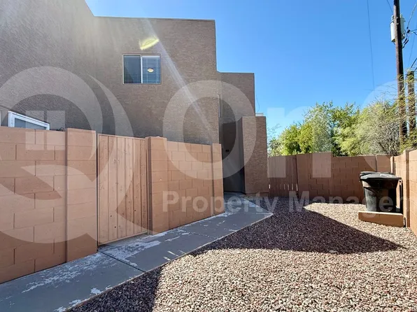 1712 E Pepper Cir APT 3, Mesa, AZ 85203