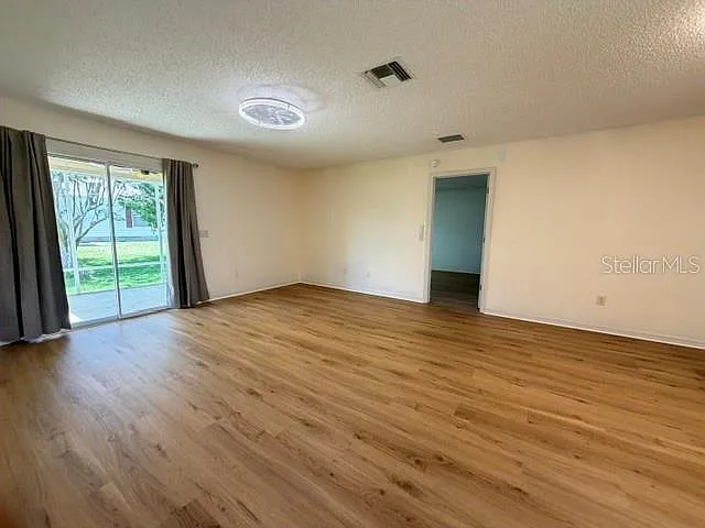9523 SE 168th Maplesong Ln — Photo 5