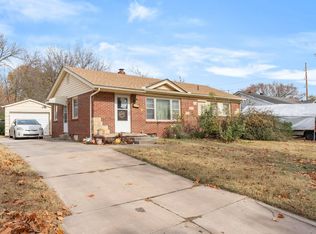 7908 E Watson St, Wichita, KS 67207